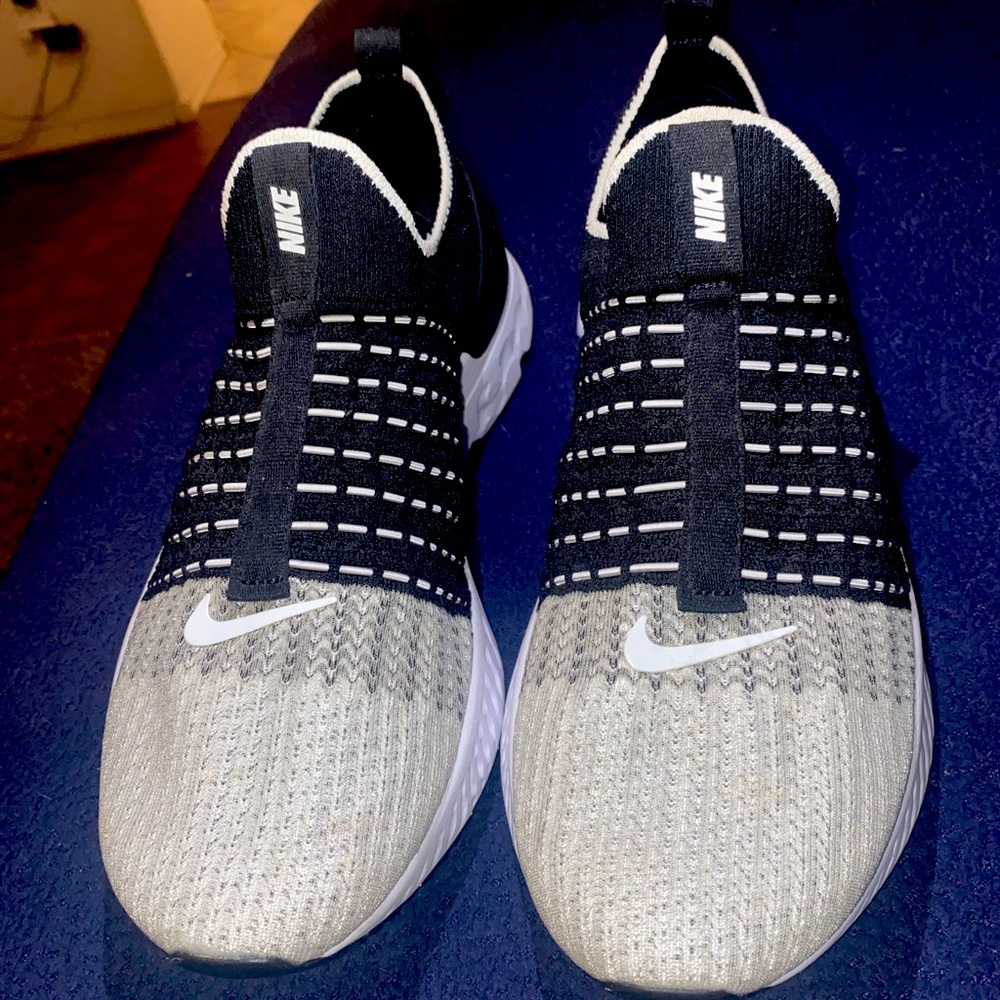 React Phantom Run Flyknit 2 Sz 9.5